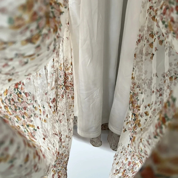 Lulu’s Sweet for You Cream Floral Pleated Swing Dress - Picture 5 of 8